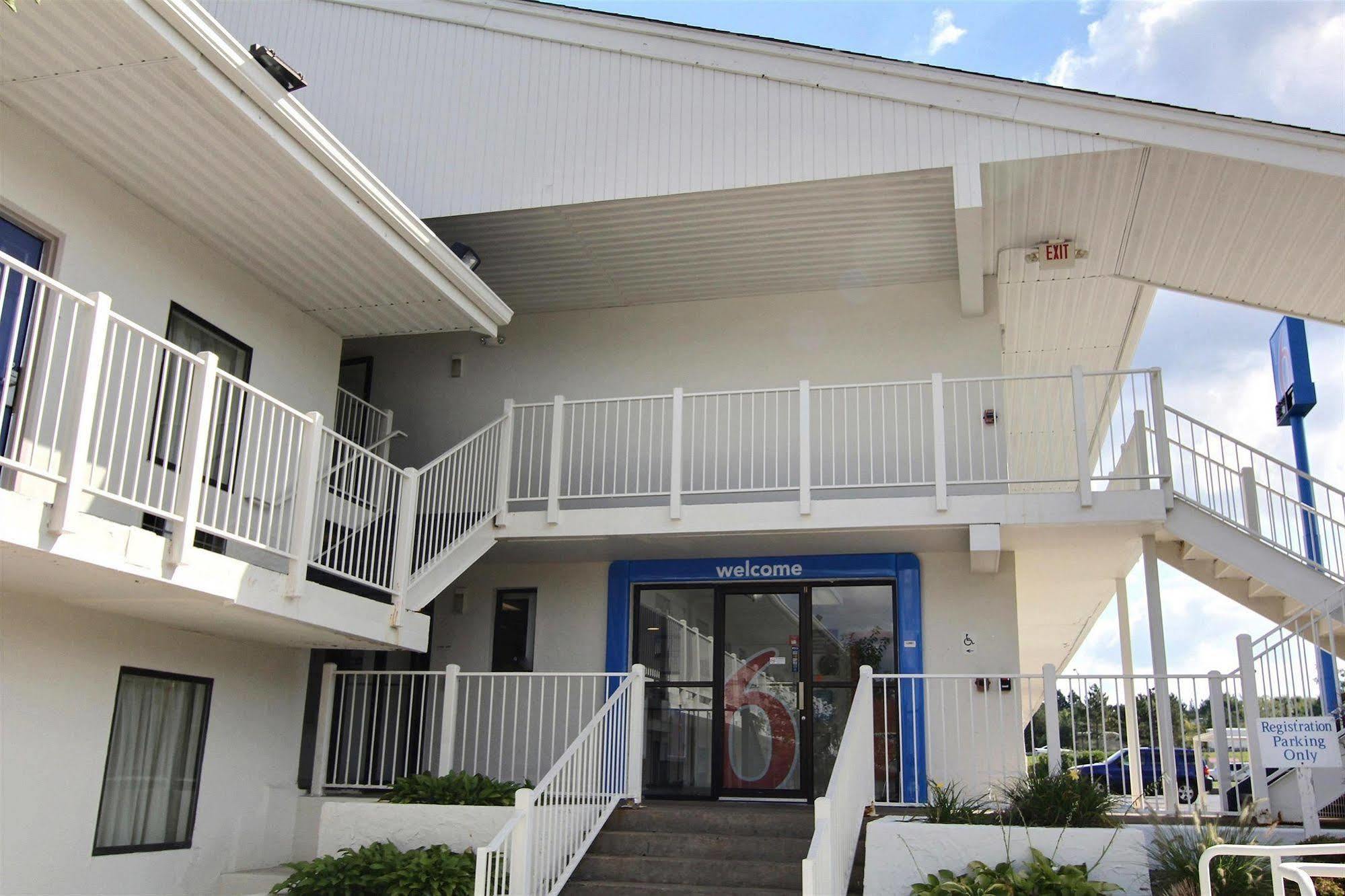 Motel 6-Middleburg Heights, Oh - Cleveland Exteriér fotografie