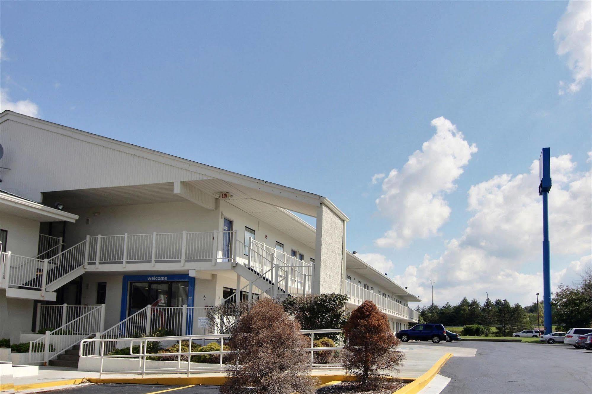 Motel 6-Middleburg Heights, Oh - Cleveland Exteriér fotografie